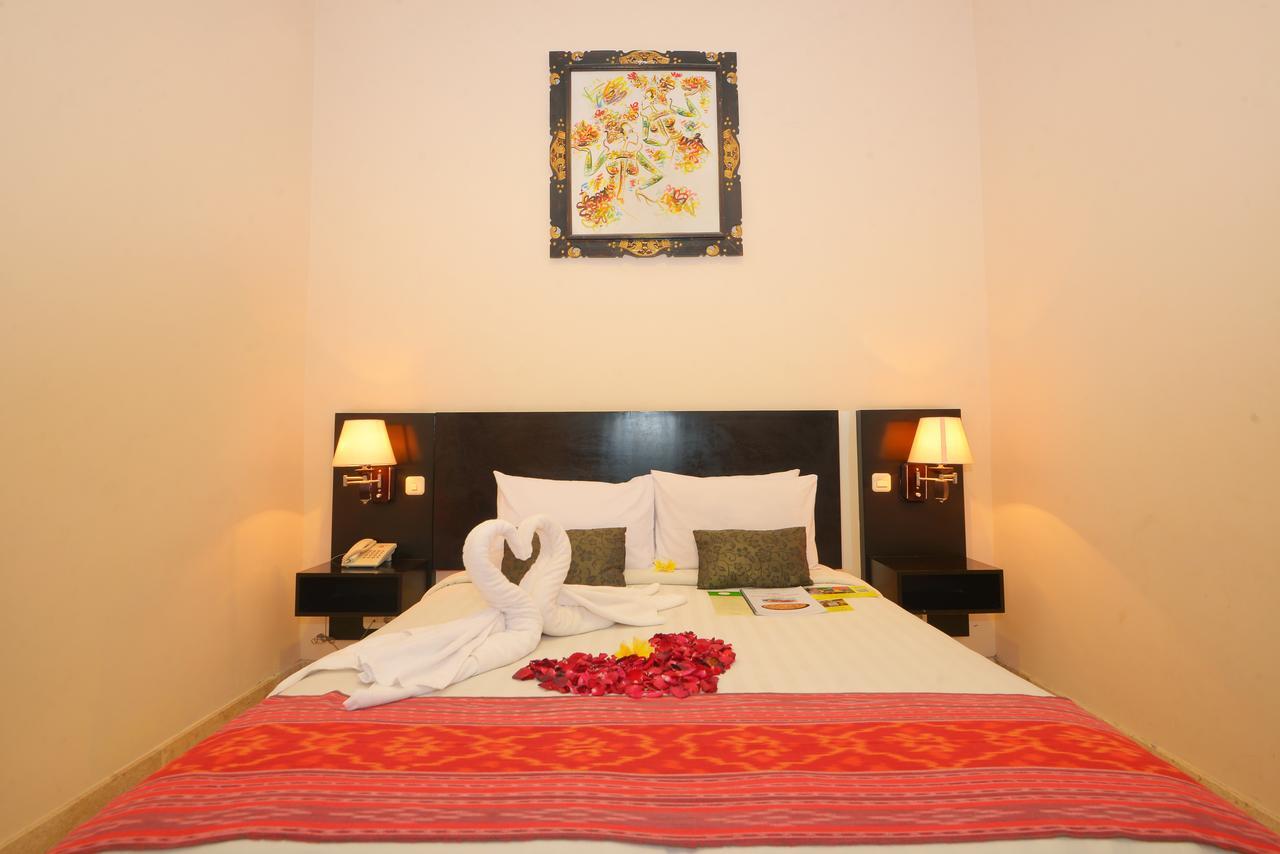 Andari Legian Hotel Bali Buitenkant foto